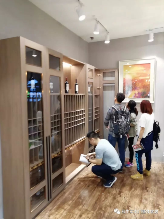 前線直擊！展會(huì)第二天，人潮只增不減，精彩不停歇??！