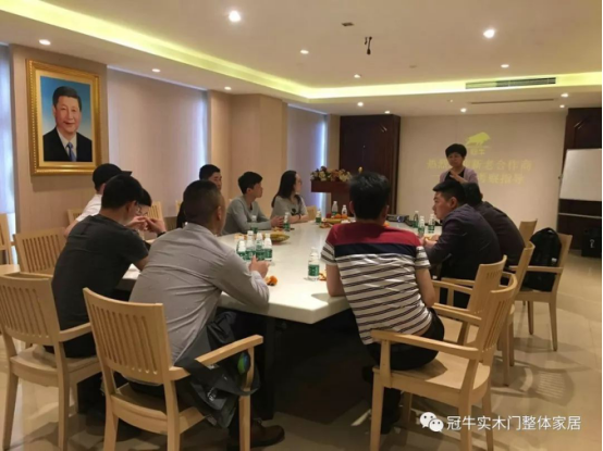 前線直擊！展會(huì)第二天，人潮只增不減，精彩不停歇?。? style=
